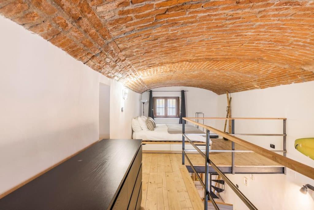 Casa Surf Loft A 3 Minuti Dal Centro Di Torino Apartment Ngoại thất bức ảnh