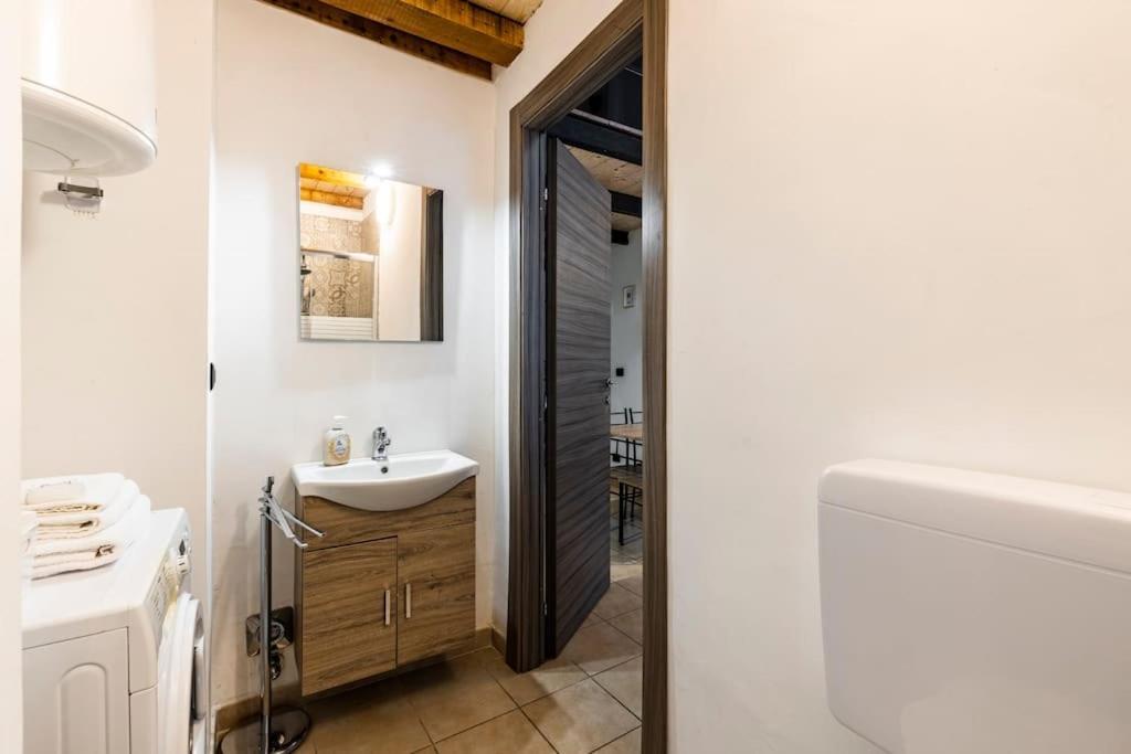 Casa Surf Loft A 3 Minuti Dal Centro Di Torino Apartment Ngoại thất bức ảnh
